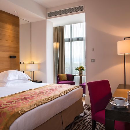 Hotel Ermitage เอวิยงเลบานส์ ภายนอก รูปภาพ