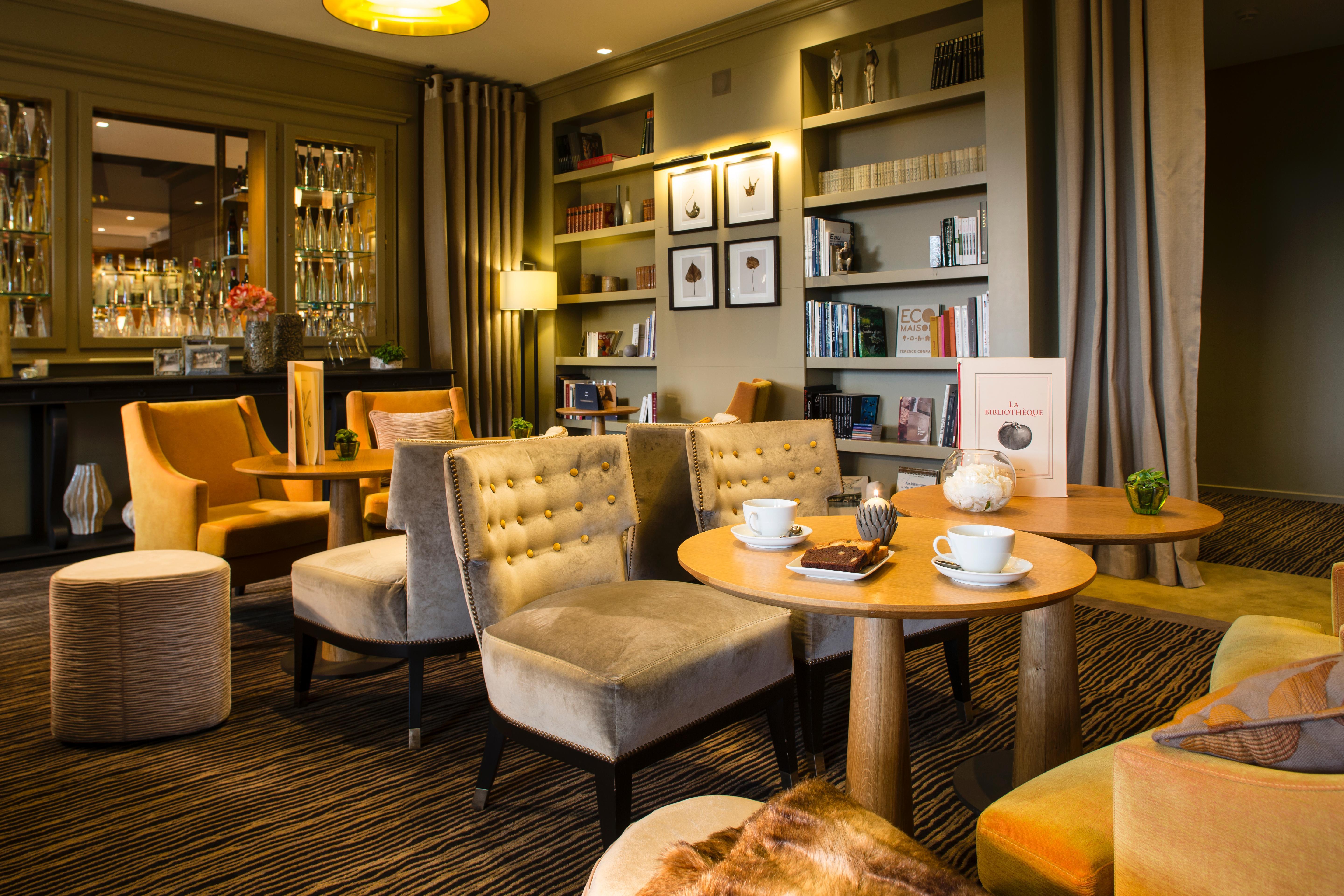 Hotel Ermitage เอวิยงเลบานส์ ร้านอาหาร รูปภาพ