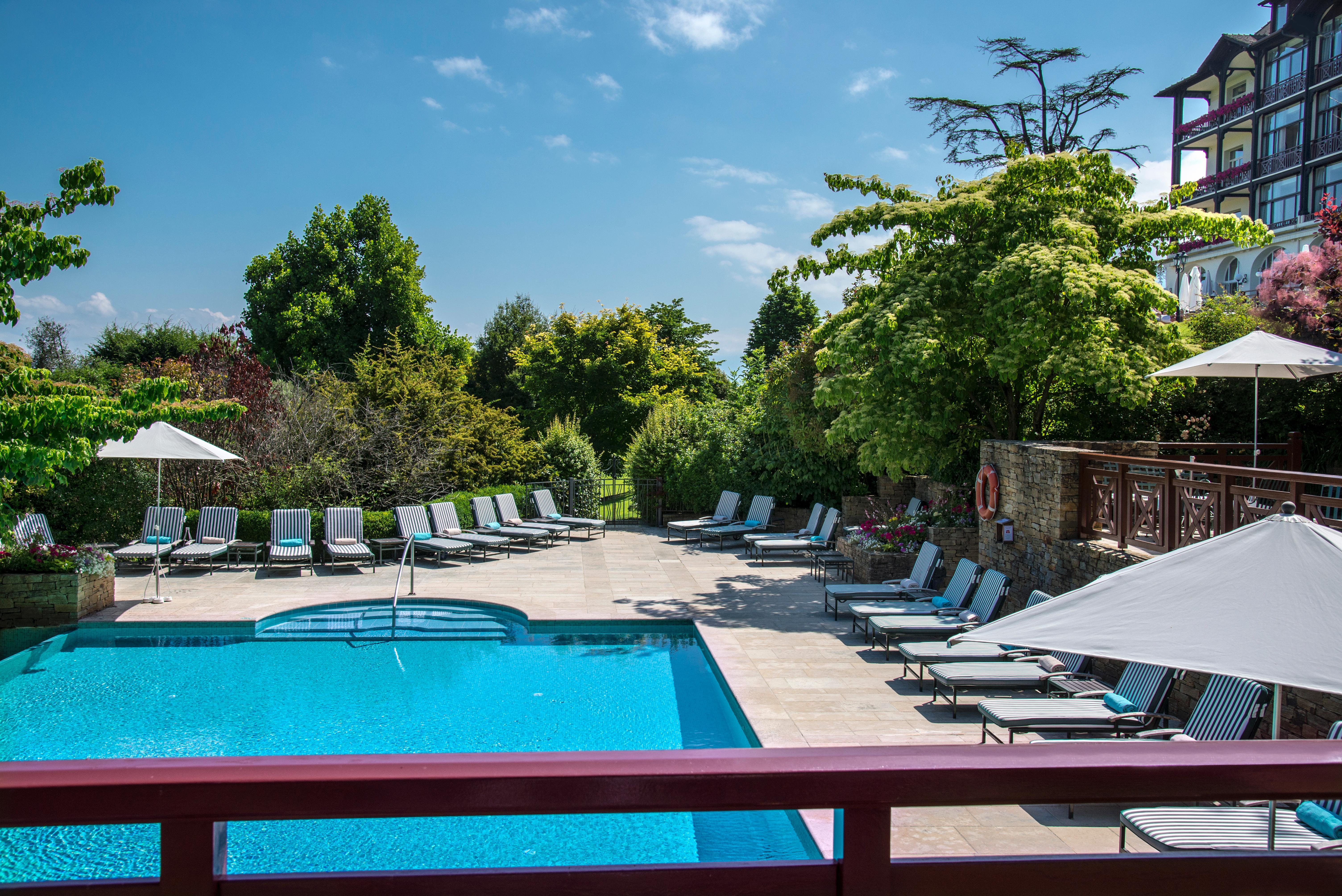 Hotel Ermitage เอวิยงเลบานส์ ภายนอก รูปภาพ