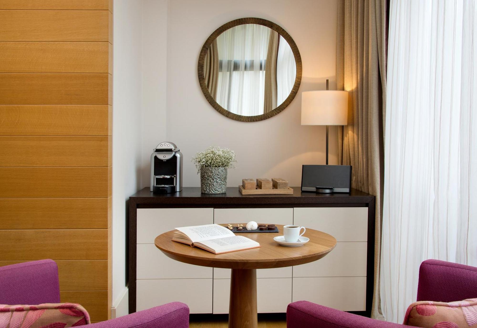 Hotel Ermitage เอวิยงเลบานส์ ภายนอก รูปภาพ